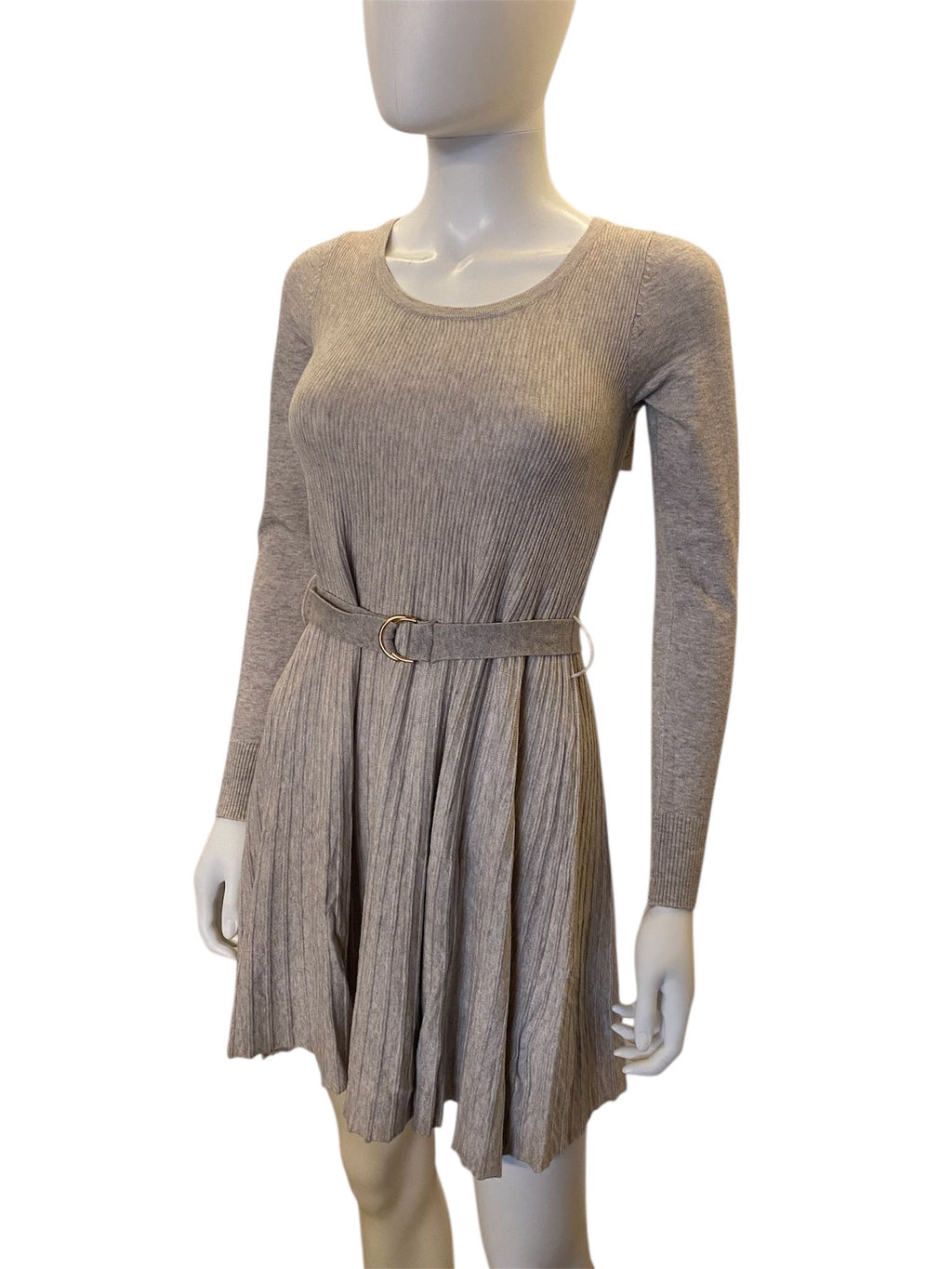 Vestito Aderente con Fondo a Palloncino